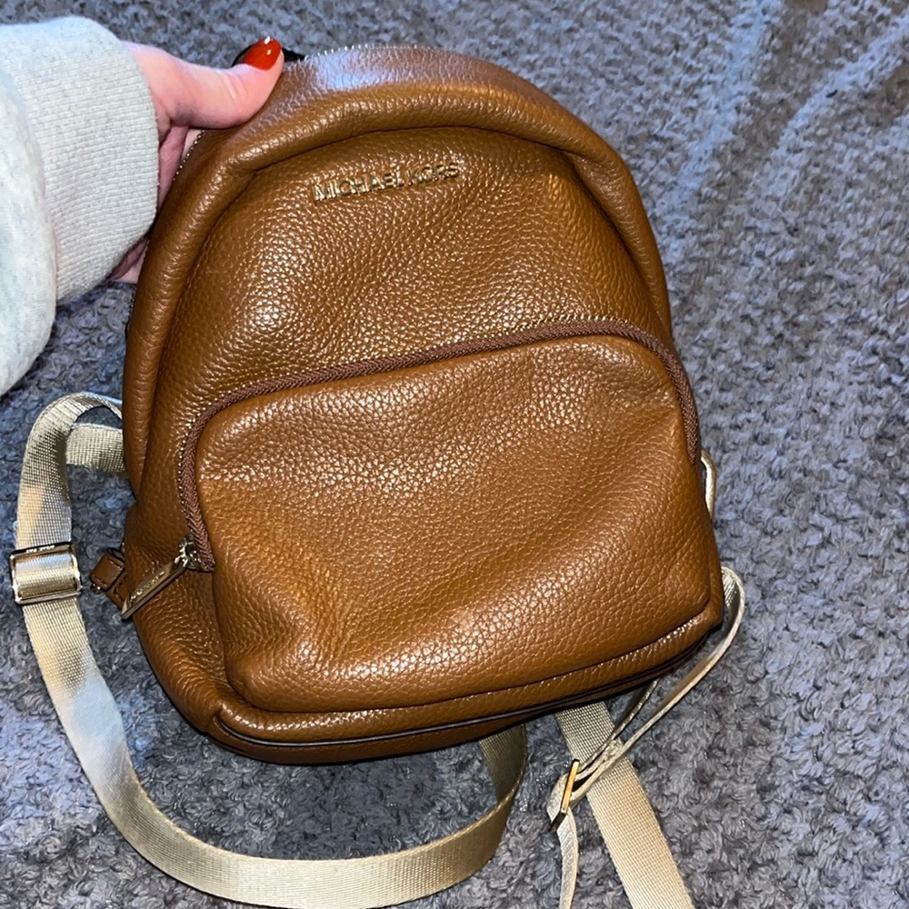 Micheal Kors Mini backpack